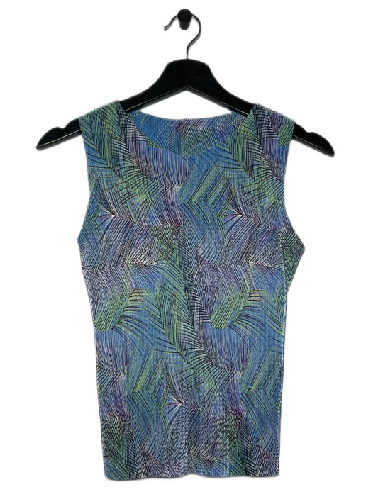 Graphic Micro Pleated Tank Top